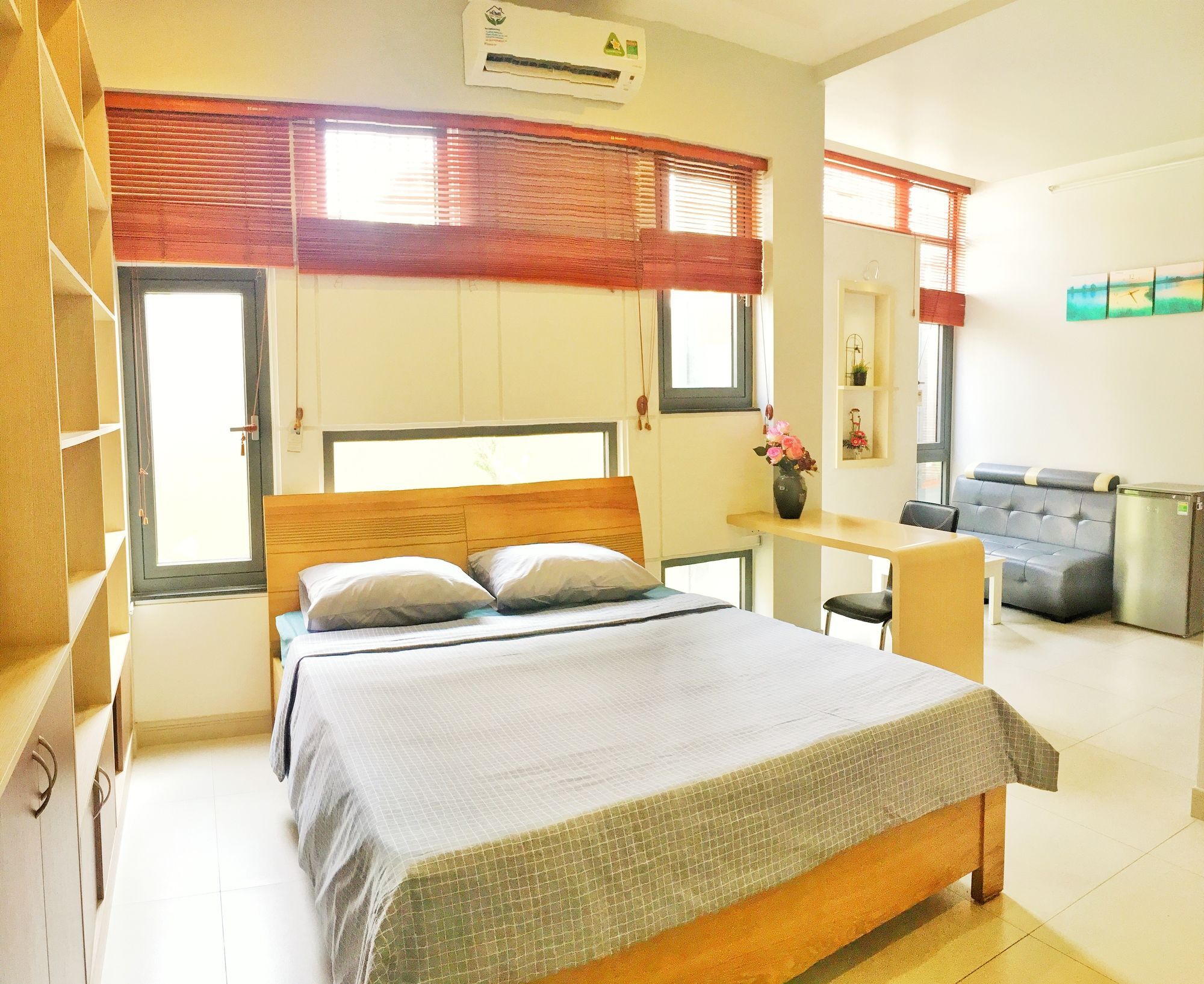 Greenwood Saigon Hotel